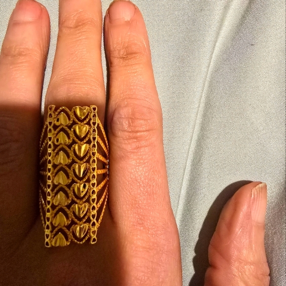 21kgp Dubai Jewelery - Gold Statement Ring - Picture 1 of 5